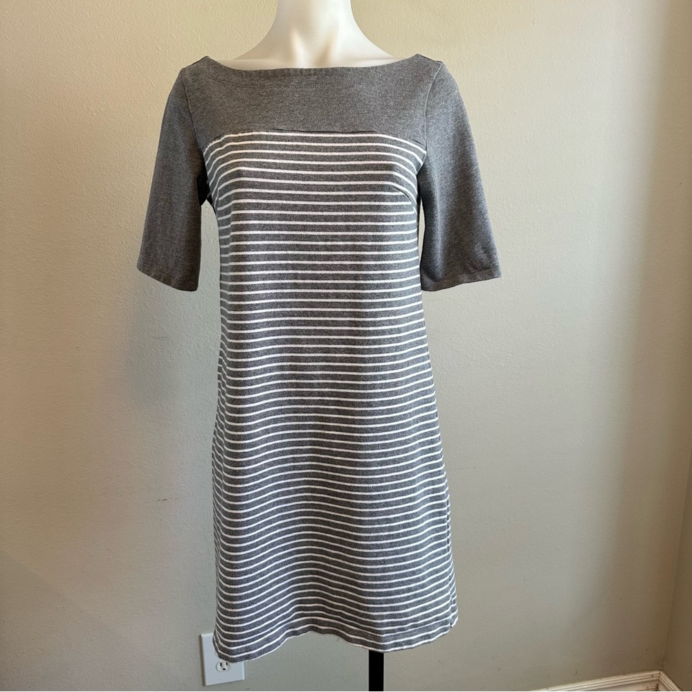 GAP Gray Striped Knit Shift Dress Small Short‎ Sleeve Casual Minimalist Cotton